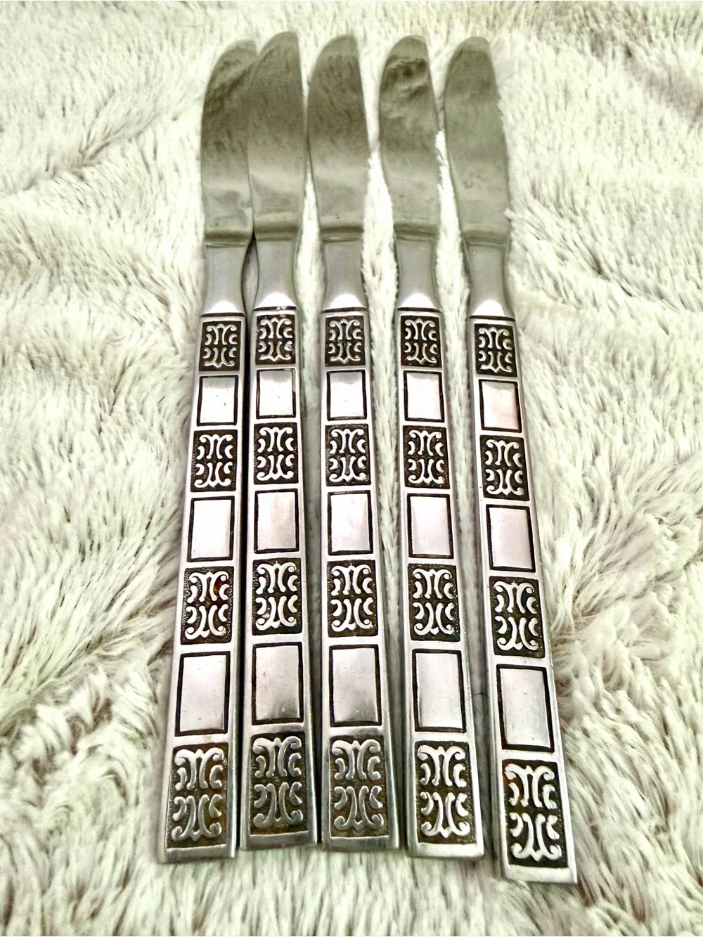 Vintage 1970’s Rebacraft Set of 5 stainless steel knives